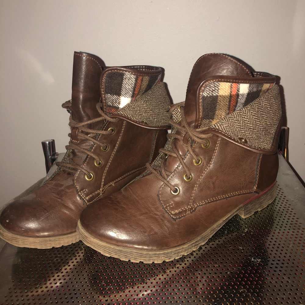 Rock & Candy Combat Boots